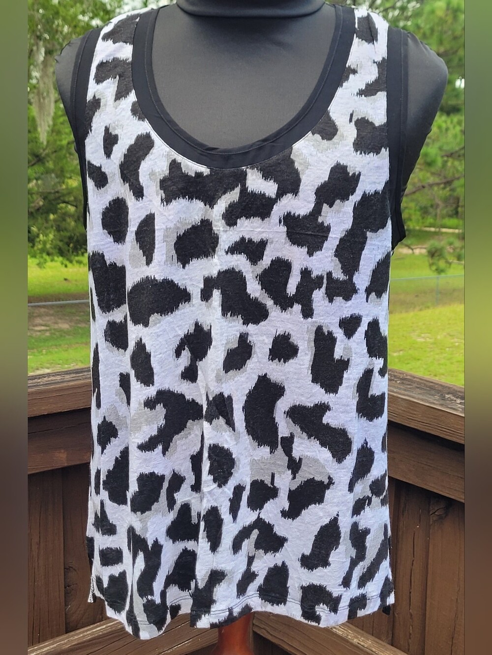 Banana Republic Tank Top ❤️ Beautiful & Like New ~ Size XL
